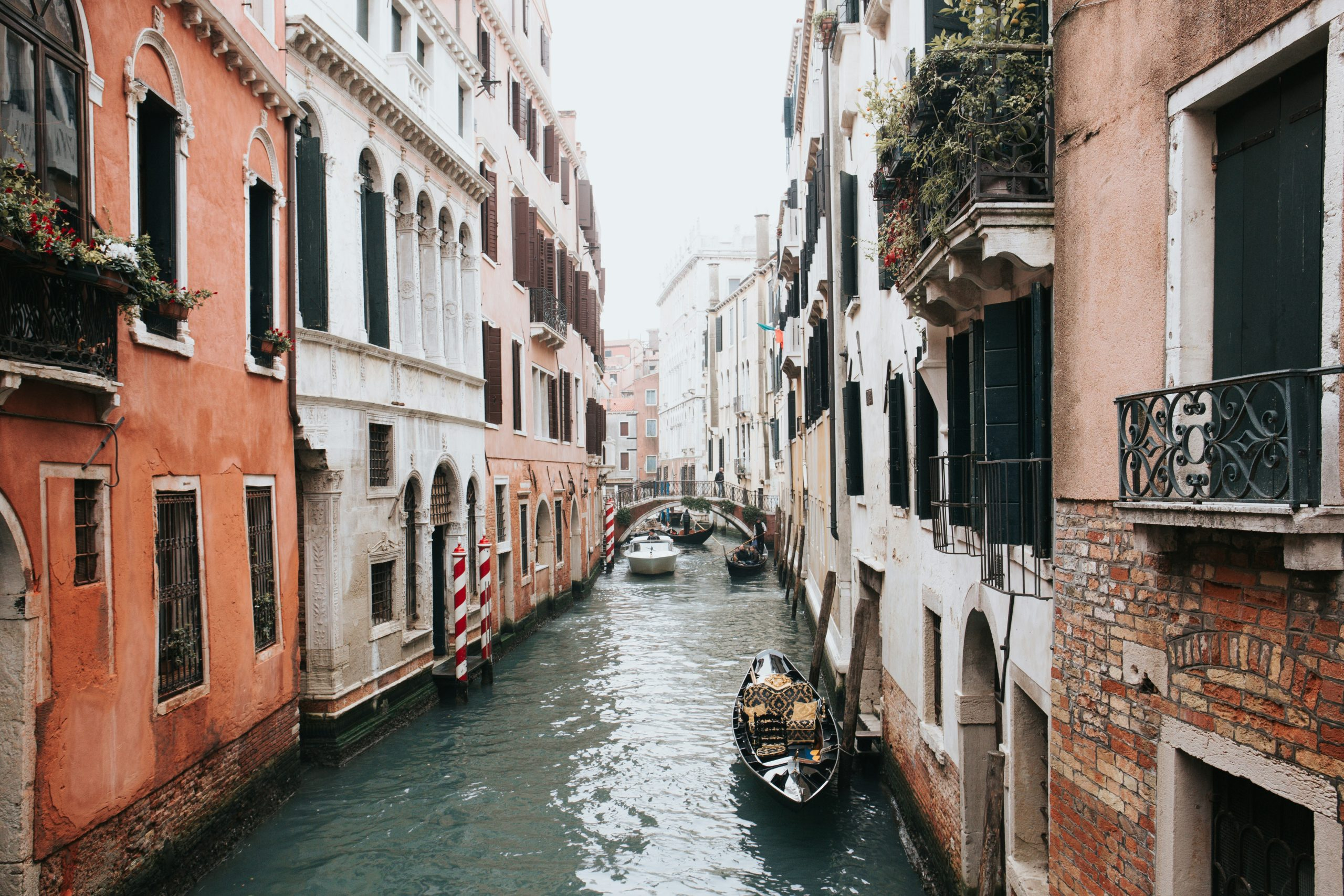 The Comprehensive Guide to Eco-Friendly and Sustainable Travel